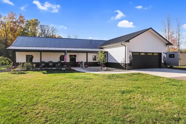 9242 Irish Road, Goodrich Vlg, MI 48438