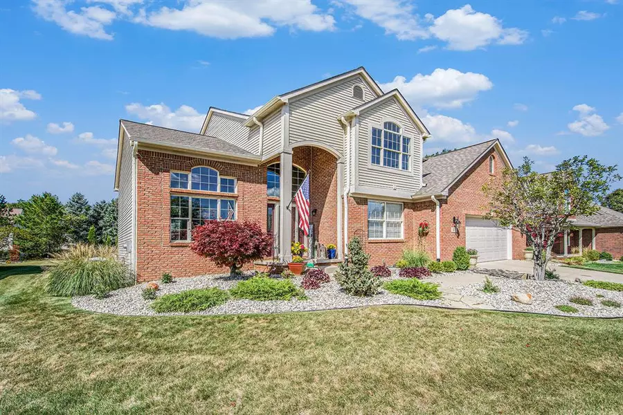 575 Pembroke Drive, Saline, MI 48176