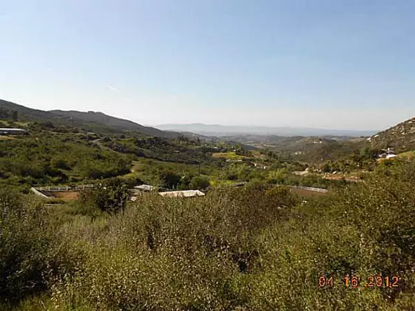 San Marcos, CA 92069,27567 Twin Oaks Valley Road