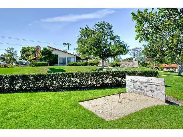 311 Volney Lane, Encinitas, CA 92024