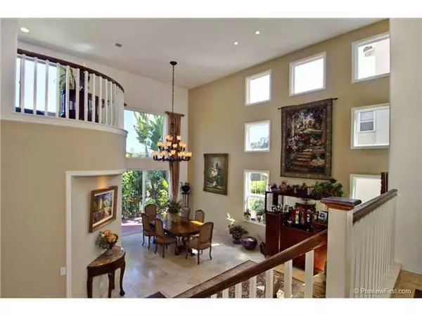 6055 Hillpointe, La Jolla, CA 92037