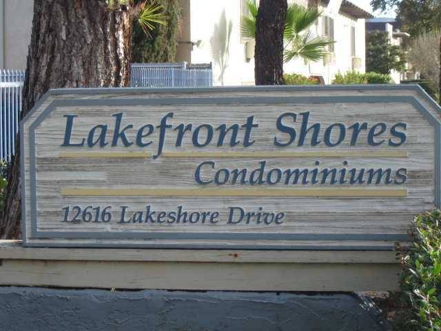 Lakeside, CA 92040,12616 Lakeshore Drive #14