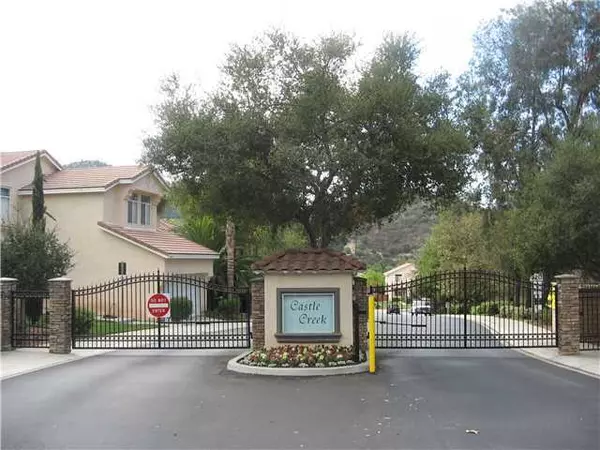 Escondido, CA 92026,29610 Platanus Drive