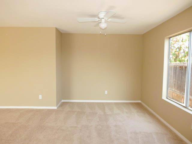 San Diego, CA 92114,8435 Noeline Place