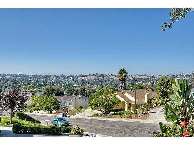 9127 Berkview Lane, Spring Valley, CA 91977