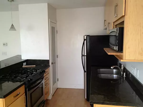 San Diego, CA 92103,3907 Georgia Street #25