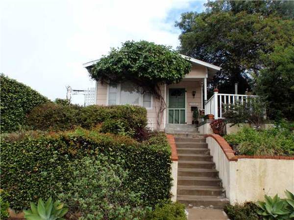 4582 Saratoga Avenue, San Diego, CA 92107