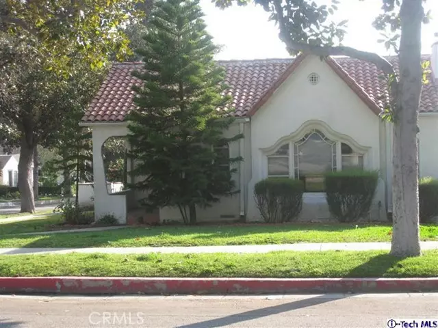 1016 Olmsted DR, Glendale, CA 91202