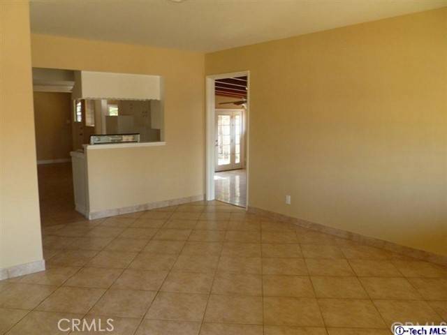 Panorama City, CA 91402,8606 Stansbury