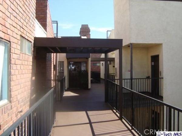 Glendale, CA 91202,1200 Valley View RD #309