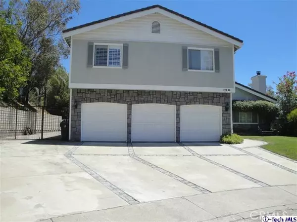 Tujunga, CA 91042,10966 Hillhaven AVE