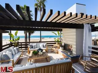 Venice, CA 90291,2403 OCEAN FRONT