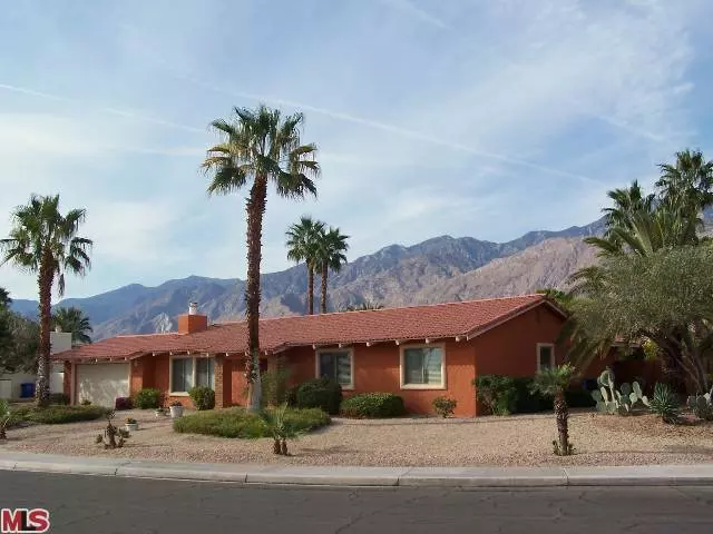 Palm Springs, CA 92262,815 N CALLE QUETZAL