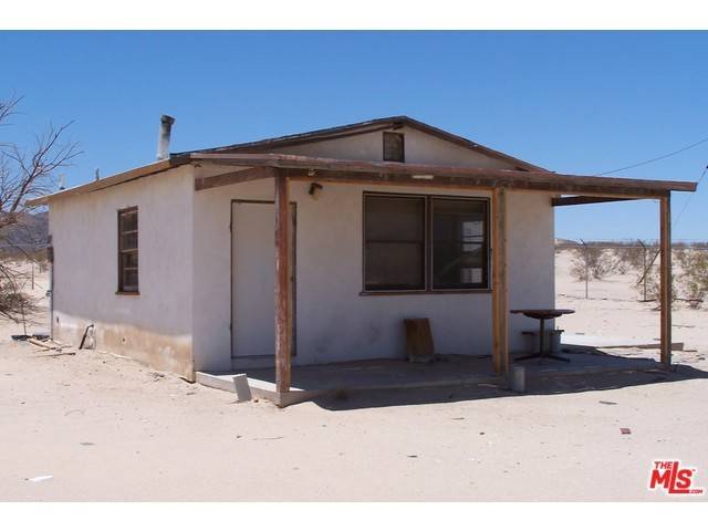 29 Palms, CA 92277,5066 LEAR RD