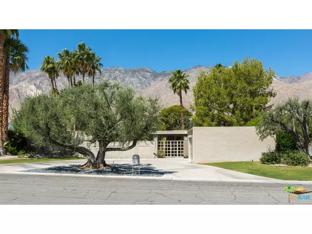 2379 S YOSEMITE DR, Palm Springs, CA 92264