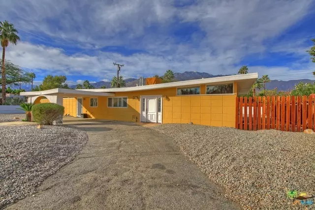 1153 N CALLE MARCUS, Palm Springs, CA 92262