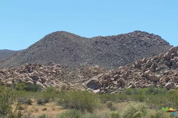 Joshua Tree, CA 92252,6919 SIERRA AVE