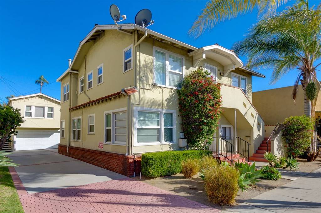 San Diego, CA 92104,3609 30th