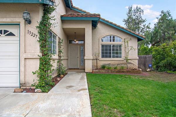 13227 Mapleview Street, Lakeside, CA 92040