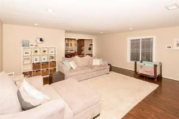 Poway, CA 92064,13027 Ashgate Place