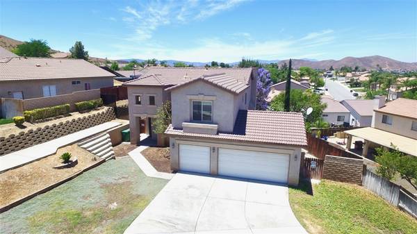 28409 Summoner Rd, Menifee, CA 92585