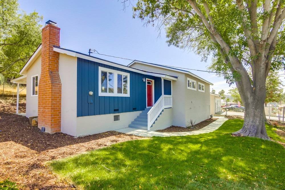 Spring Valley, CA 91977,9065 Lamar St
