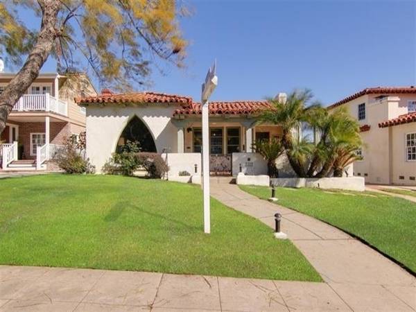 3322 Dumas, San Diego, CA 92106