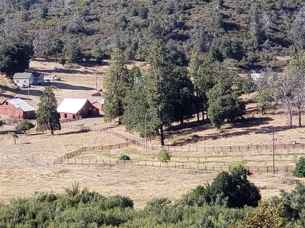 Julian, CA 92036,35034 Oak Way