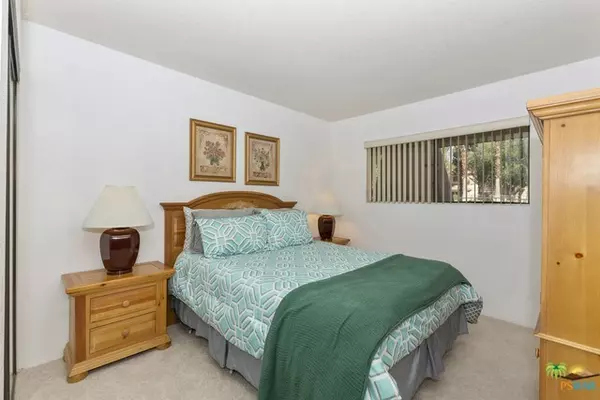 Palm Springs, CA 92262,2809 E LOS FELICES CIR #116