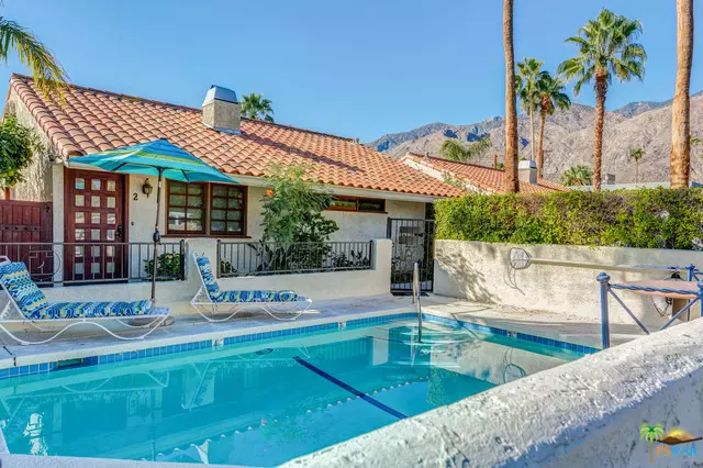 Palm Springs, CA 92264,993 E PAROCELA PL #2