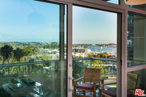 Marina Del Rey, CA 90292,13700 Marina Pointe Drive #829