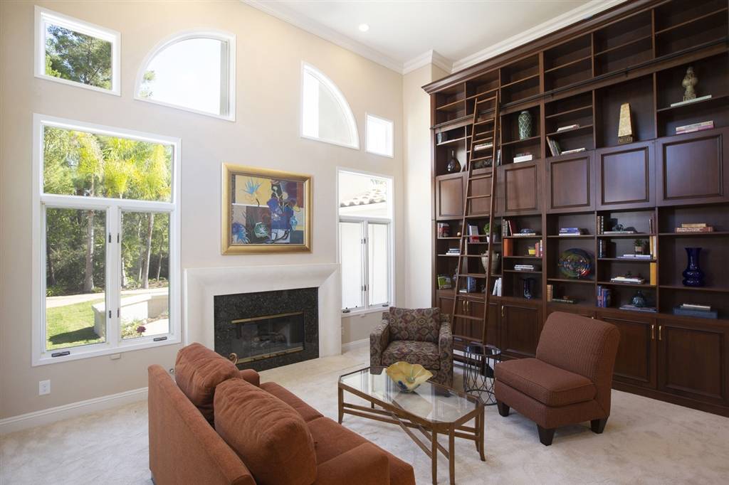 Encinitas, CA 92024,3467 Western Springs Rd