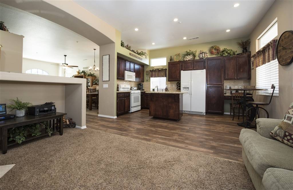 Ramona, CA 92065,1359 H Street