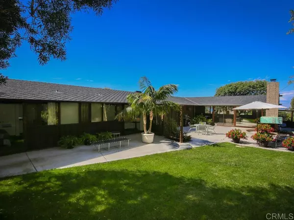 La Jolla, CA 92037,7905 Lowry Terrace