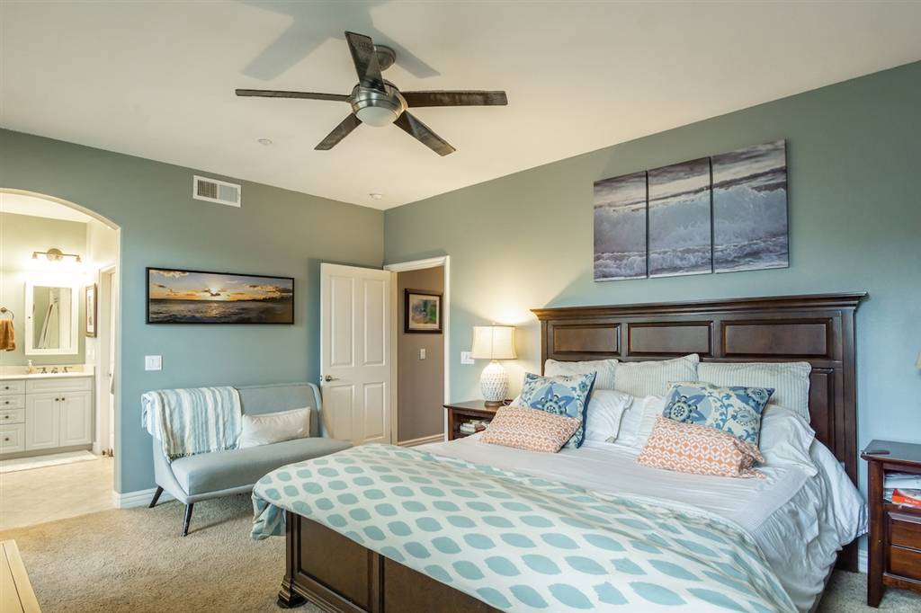 Carlsbad, CA 92009,6982 Mercury Pl