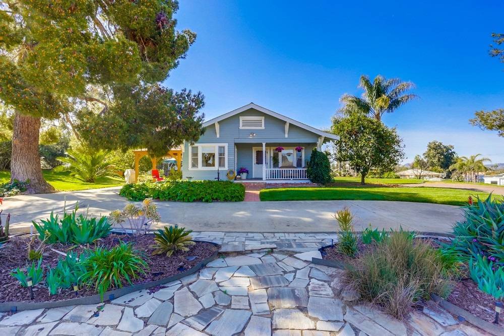 1305 Ashley Rd, Ramona, CA 92065