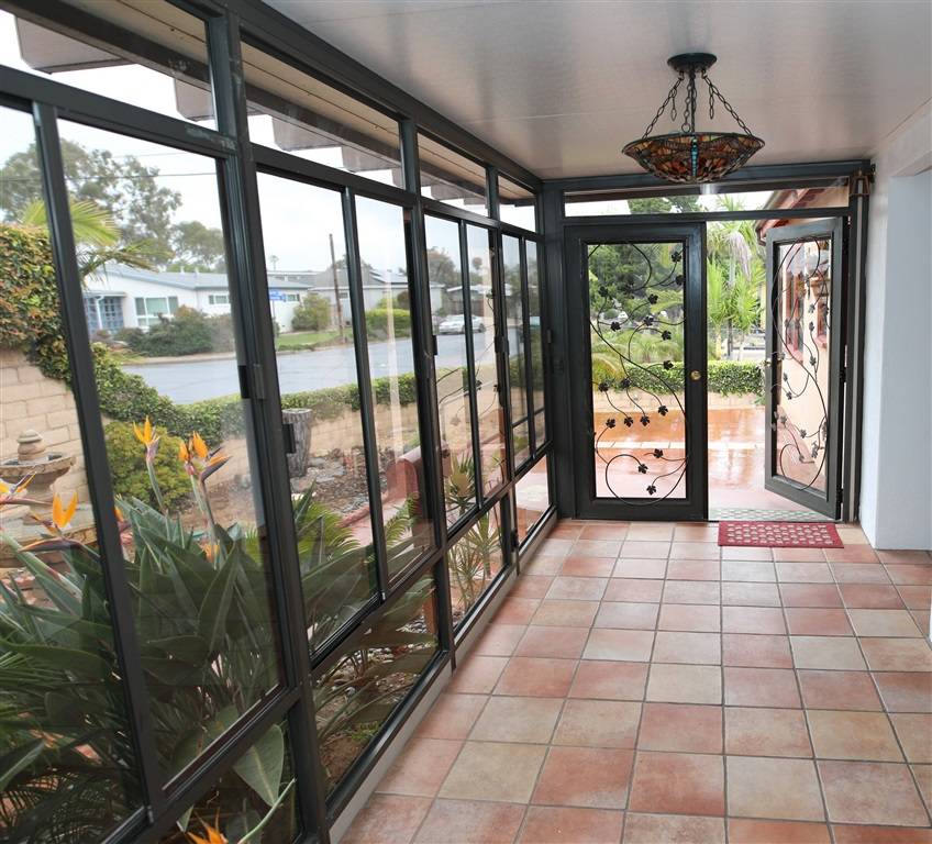 San Diego, CA 92117,4086 Gros Ventre Ave