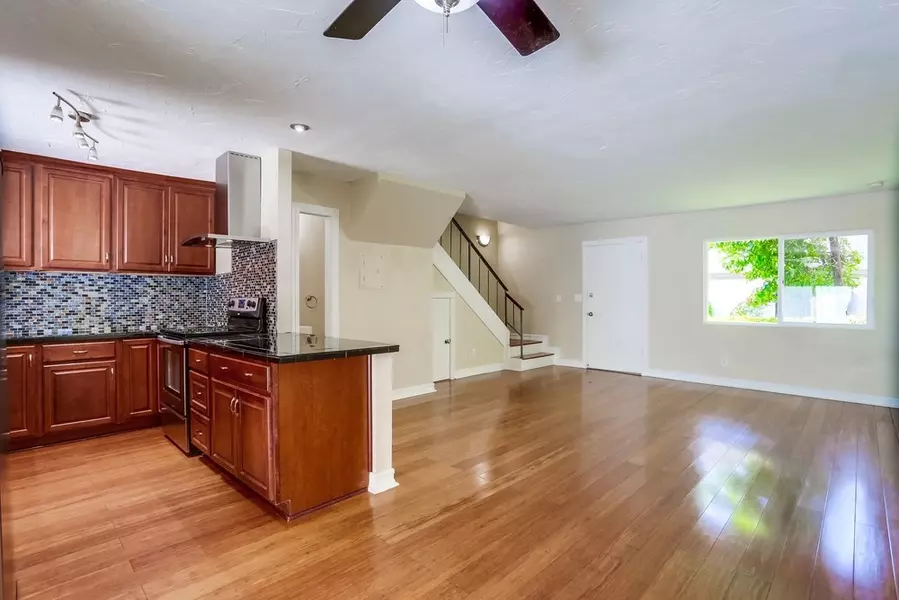 9783 Caminito Bolsa, San Diego, CA 92129