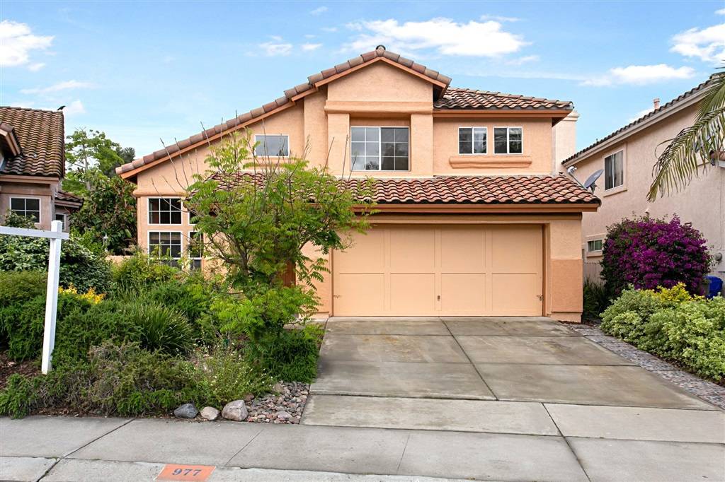 Oceanside, CA 92057,977 Tempera Ct