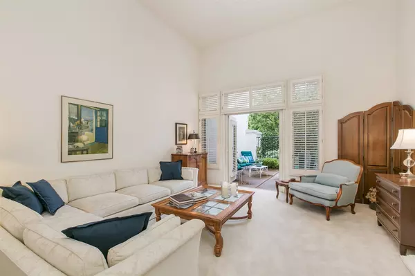 Rancho Santa Fe, CA 92091,3855 Via Pasatiempo