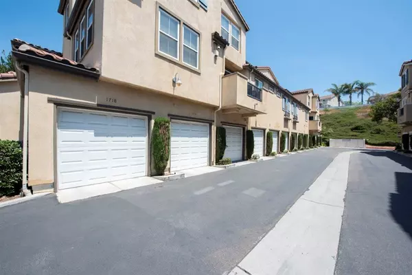 1706 Paseo Aurora, San Diego, CA 92154