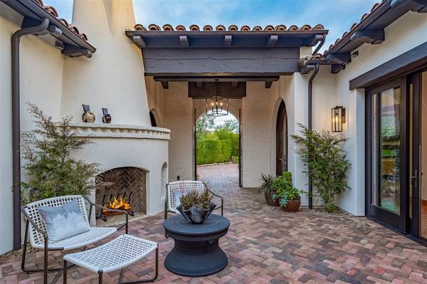 Rancho Santa Fe, CA 92067,5406 Avenida Maravillas