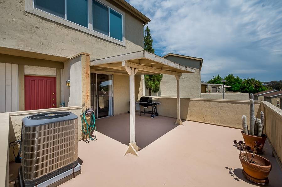 La Mesa, CA 91942,7700 Parkway Dr  # 22