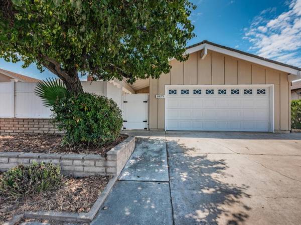 8879 Scorpius Way, San Diego, CA 92126