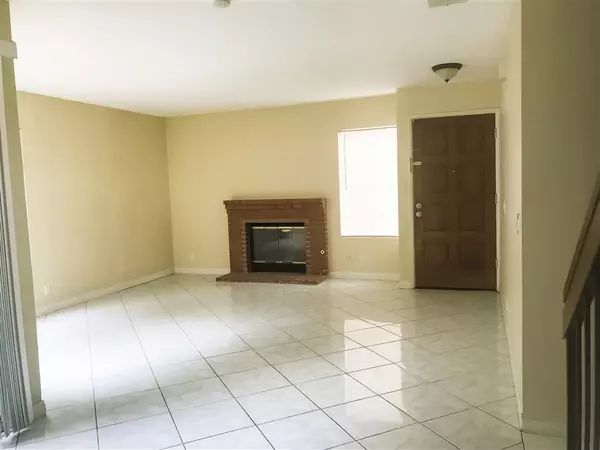 San Diego, CA 92139,1251 Manzana Way