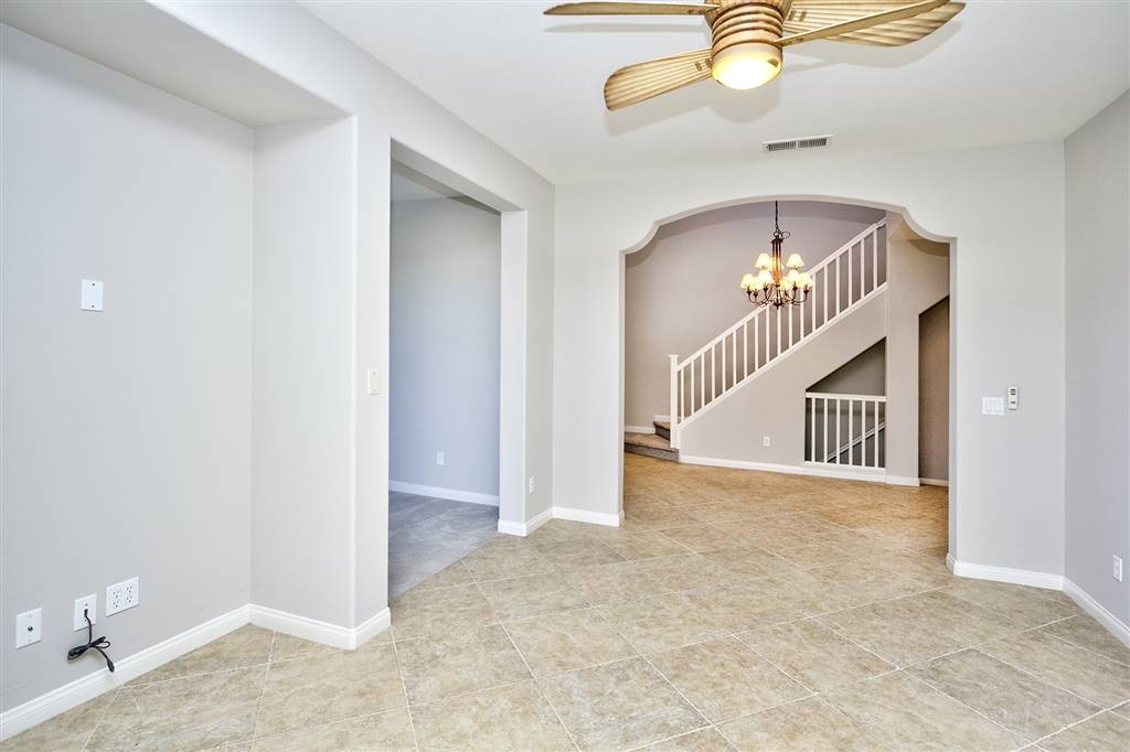 Carlsbad, CA 92010,4117 Karst Rd