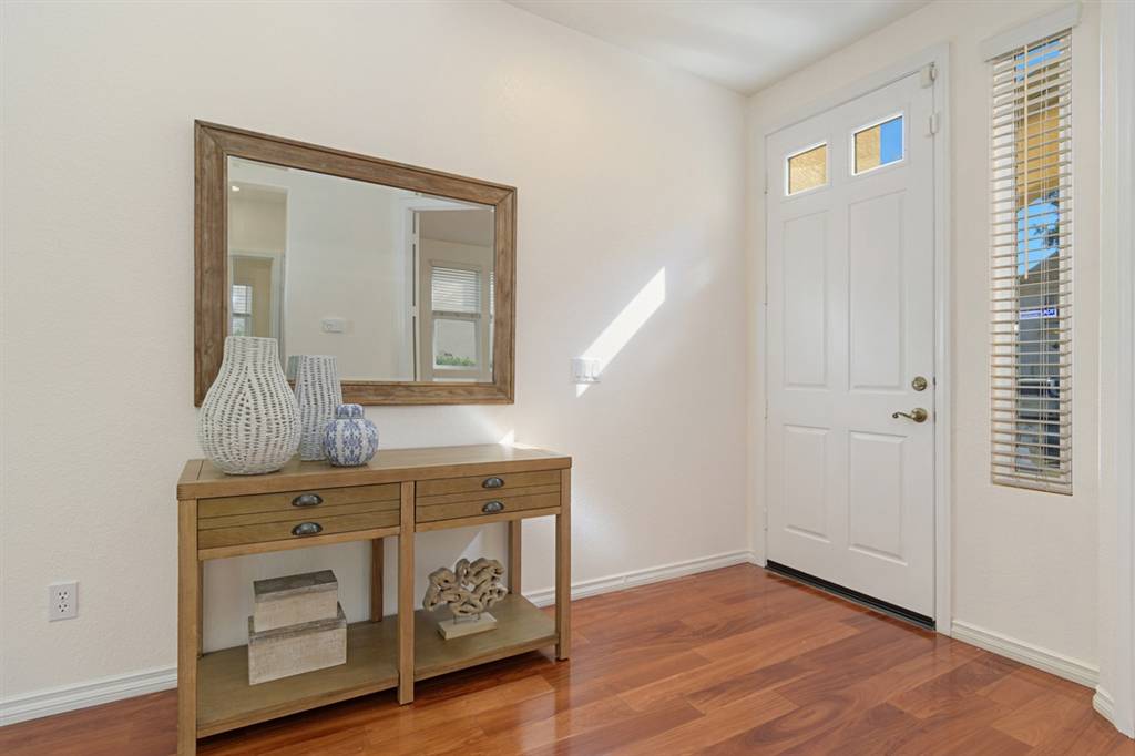 San Diego, CA 92128,11504 Trailbrook Ln