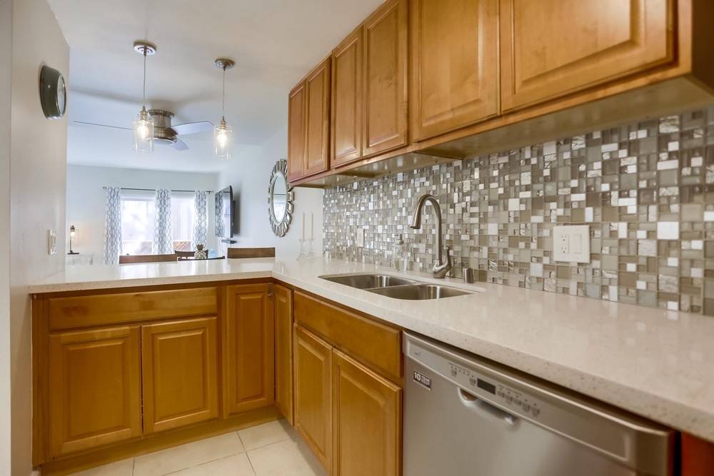 2349 Altisma Way #B, Carlsbad, CA 92009