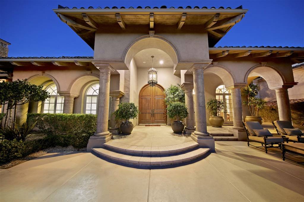 5570 Meadows Del Mar, San Diego, CA 92130