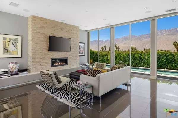 Palm Springs, CA 92262,569 SORIANO WAY